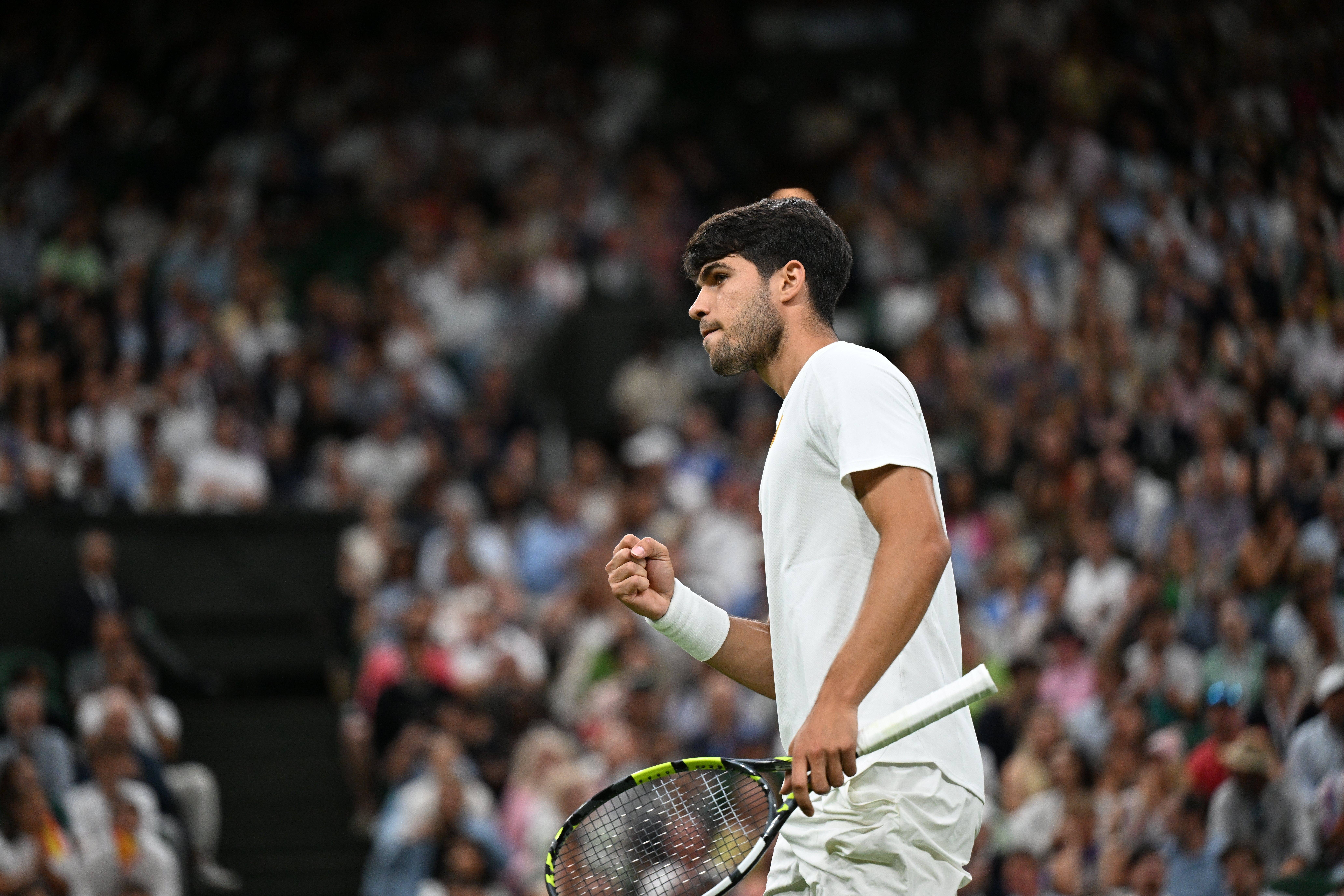 英国网球队翻盘澳大利亚网球队,阿尔卡拉斯惊艳世界的简单介绍 英国网球队翻盘澳大利亚网球队,阿尔卡拉斯惊艳世界的简单介绍