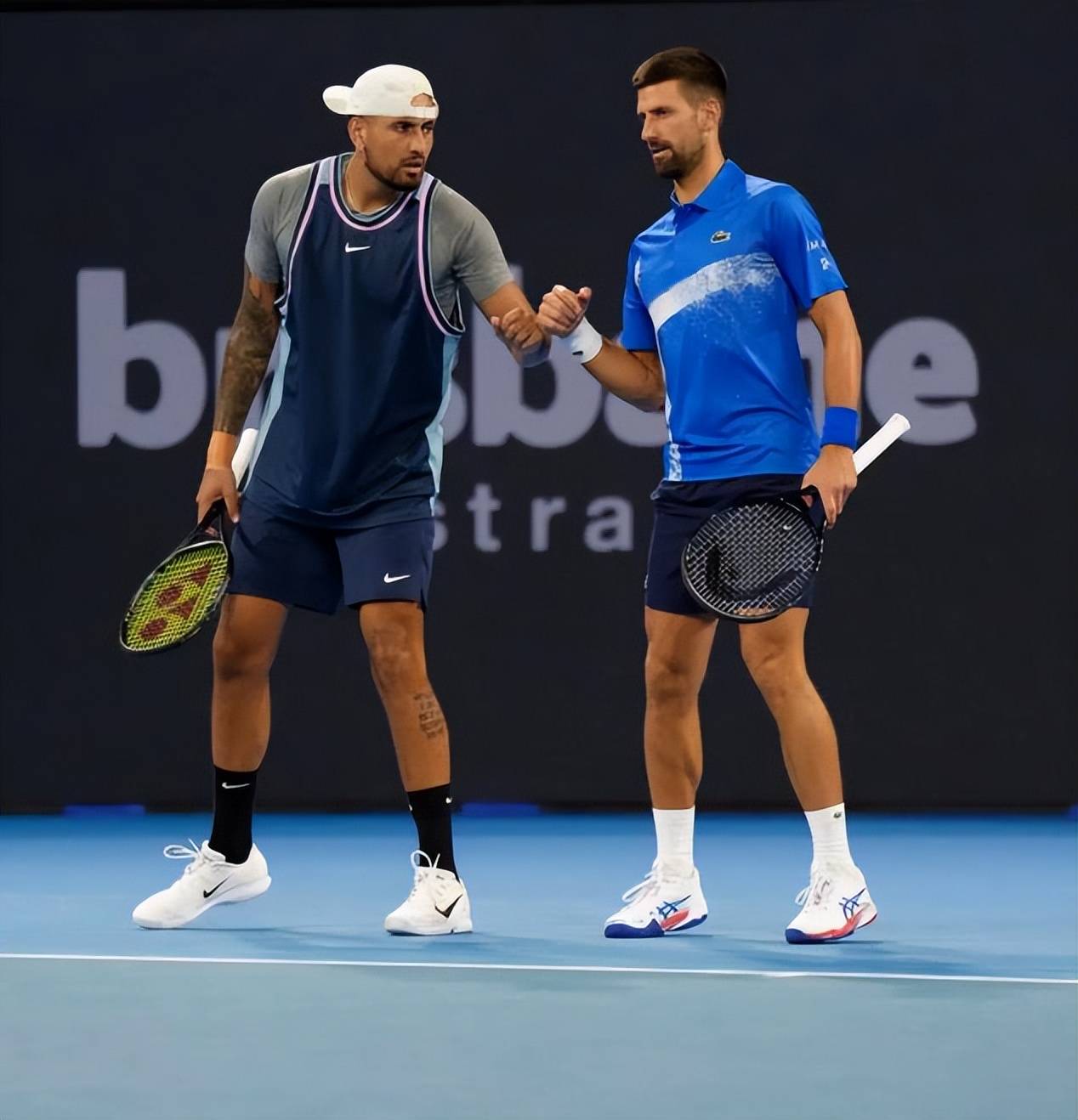 包含美国网球队完胜西班牙网球队,克耶高斯关键制胜的词条 包含美国网球队完胜西班牙网球队,克耶高斯关键制胜的词条