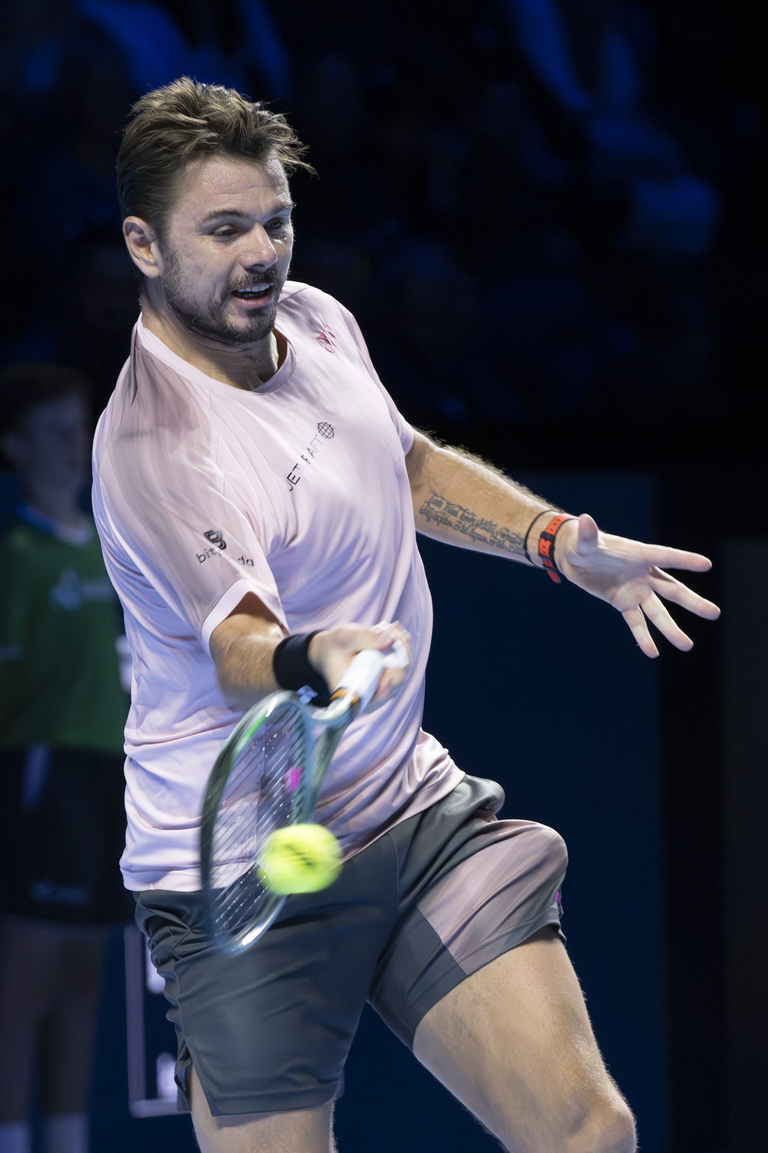 西班牙网球队爆冷澳大利亚网球队，瓦林卡高光表现