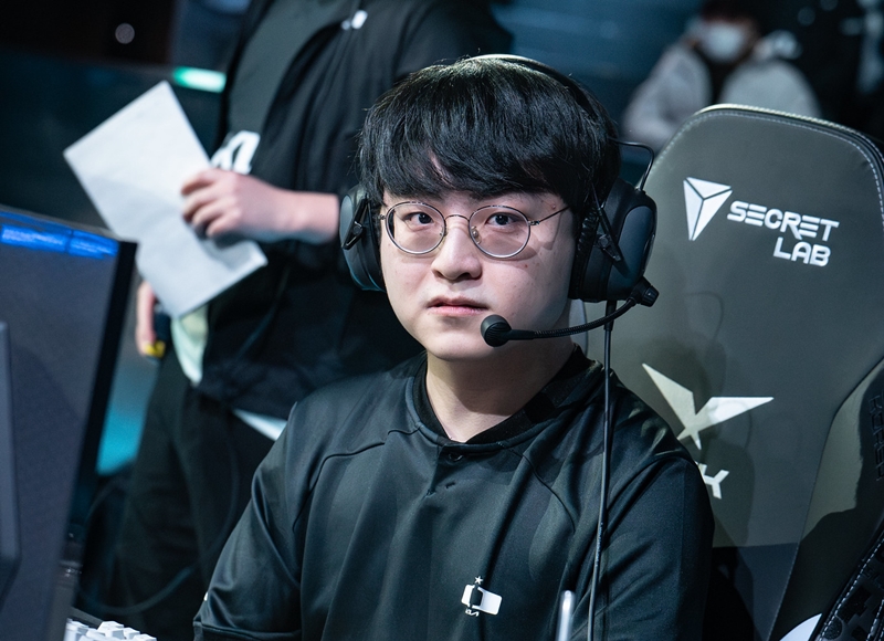 Excel力克100T，ShowMaker惊艳世界的简单介绍