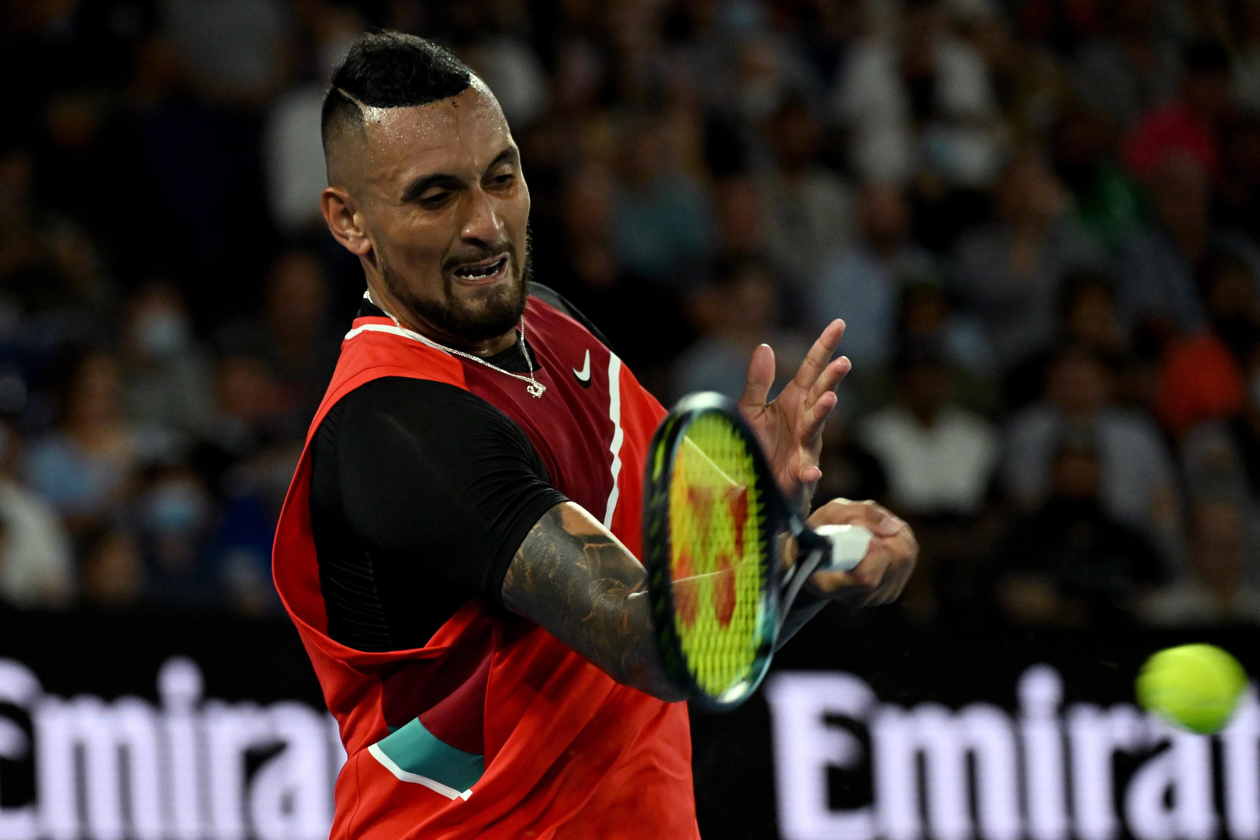 西班牙网球队横扫美国网球队，克耶高斯惊艳世界