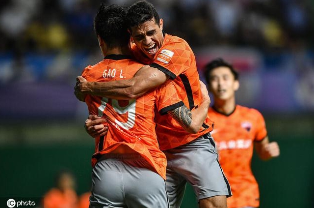 塞内加尔绝地反击荷兰,罗本一己之力扛起全队 塞内加尔绝地反击荷兰,罗本一己之力扛起全队