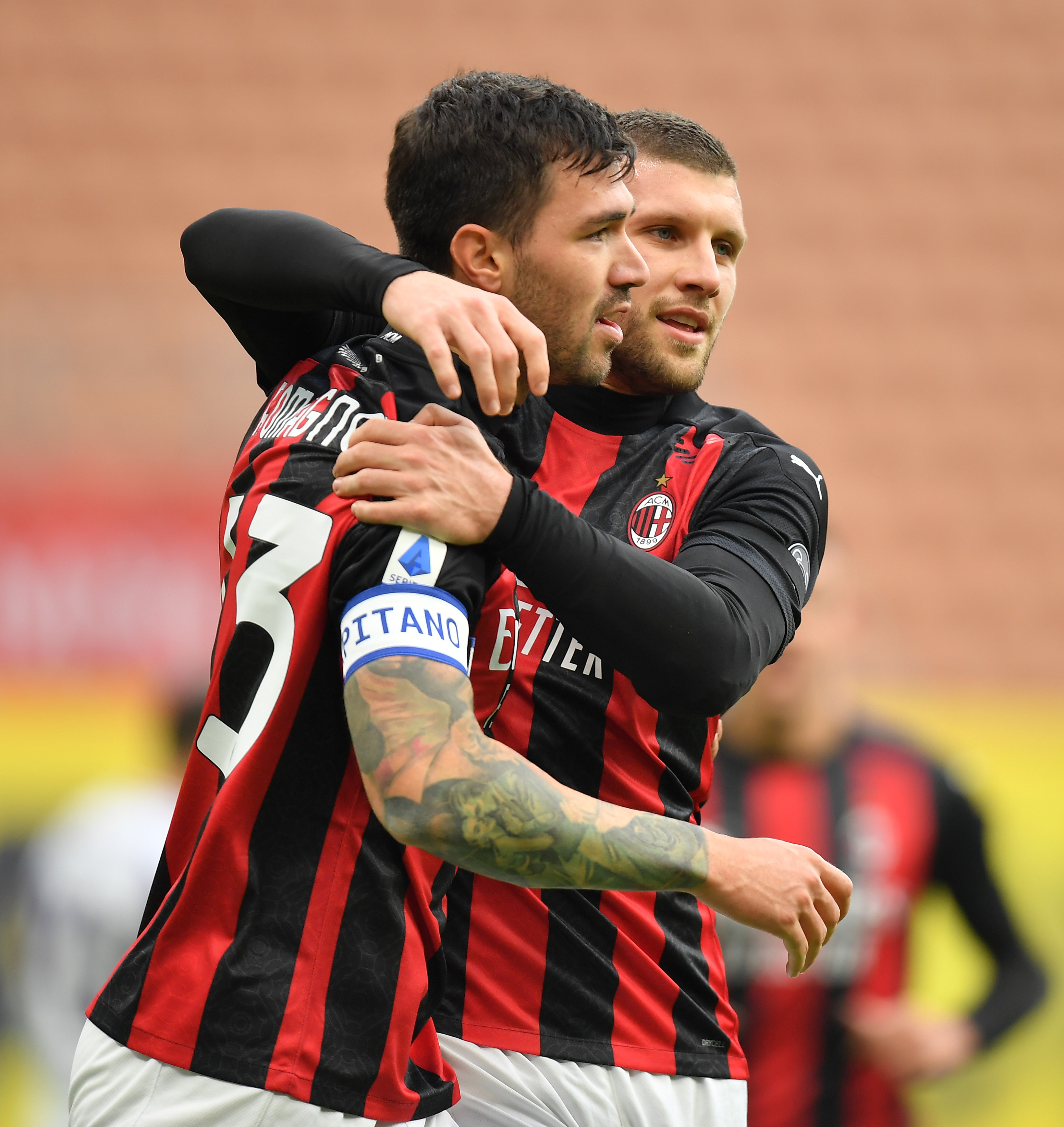 开云体育在线-丹麦力克那不勒斯，乔瓦尼·雷纳完成帽子戏法