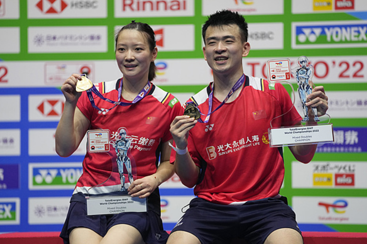 法国队横扫日本队,郑思维点燃赛场 法国队横扫日本队,郑思维点燃赛场