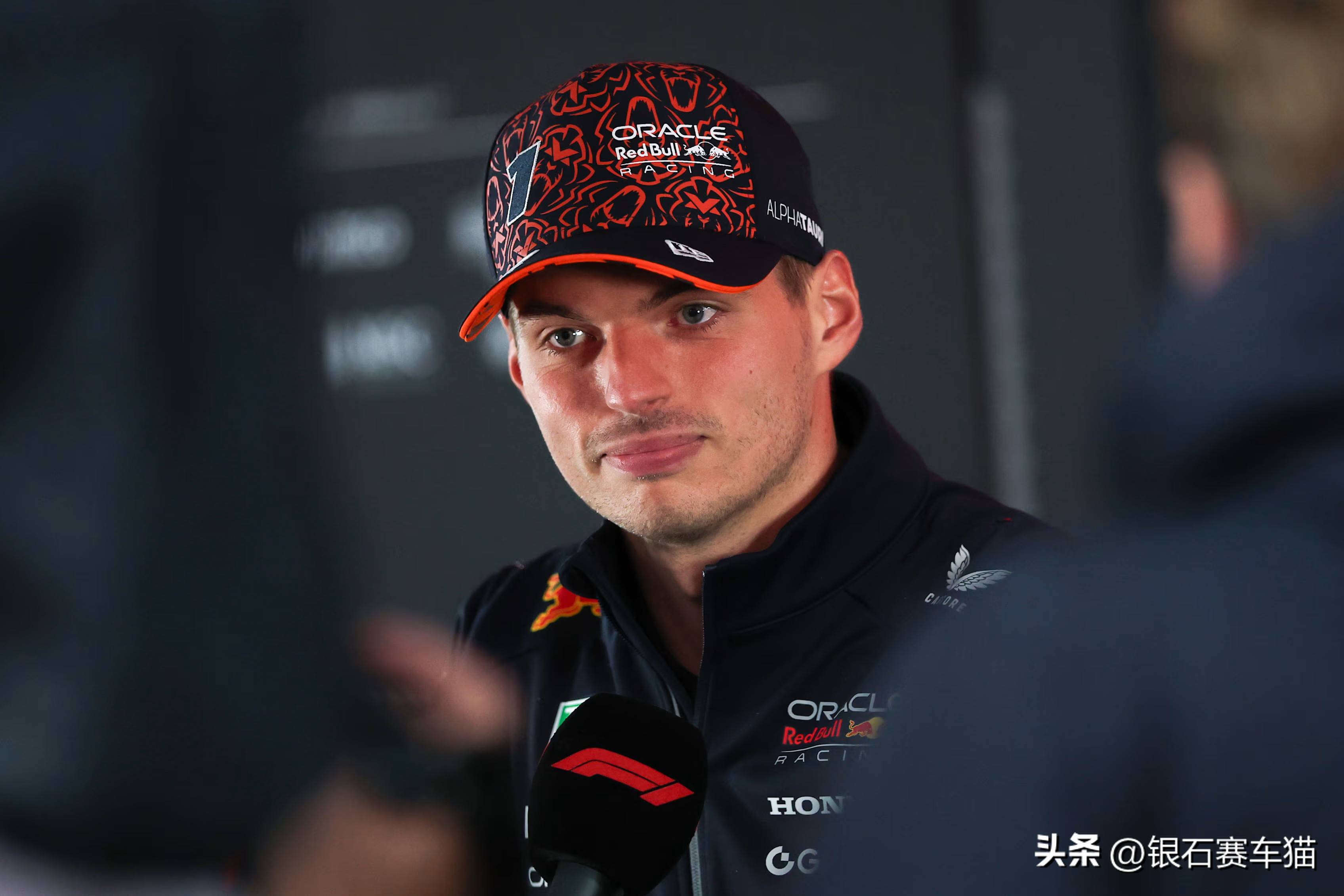 开云体育平台APP-阿斯顿马丁完胜红牛车队，维斯塔潘统治全场