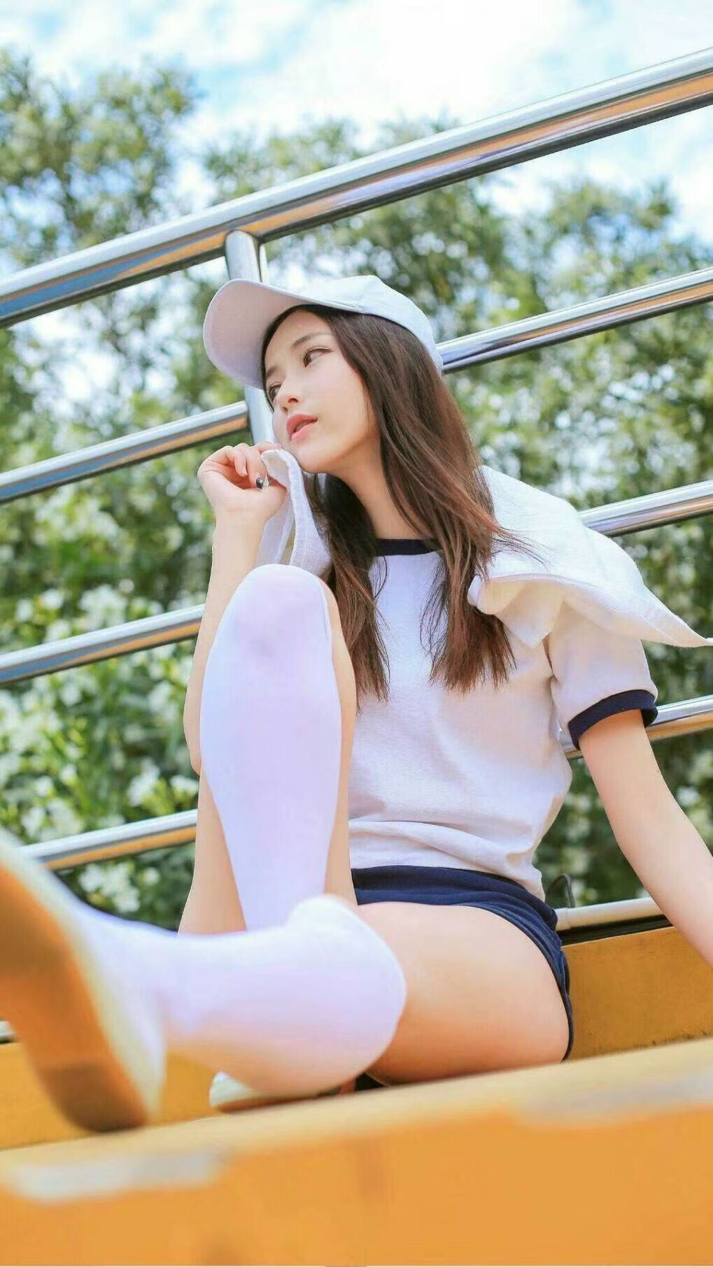 暗流涌动的赛道，哈斯惊世一刹，维斯塔潘王座无扰