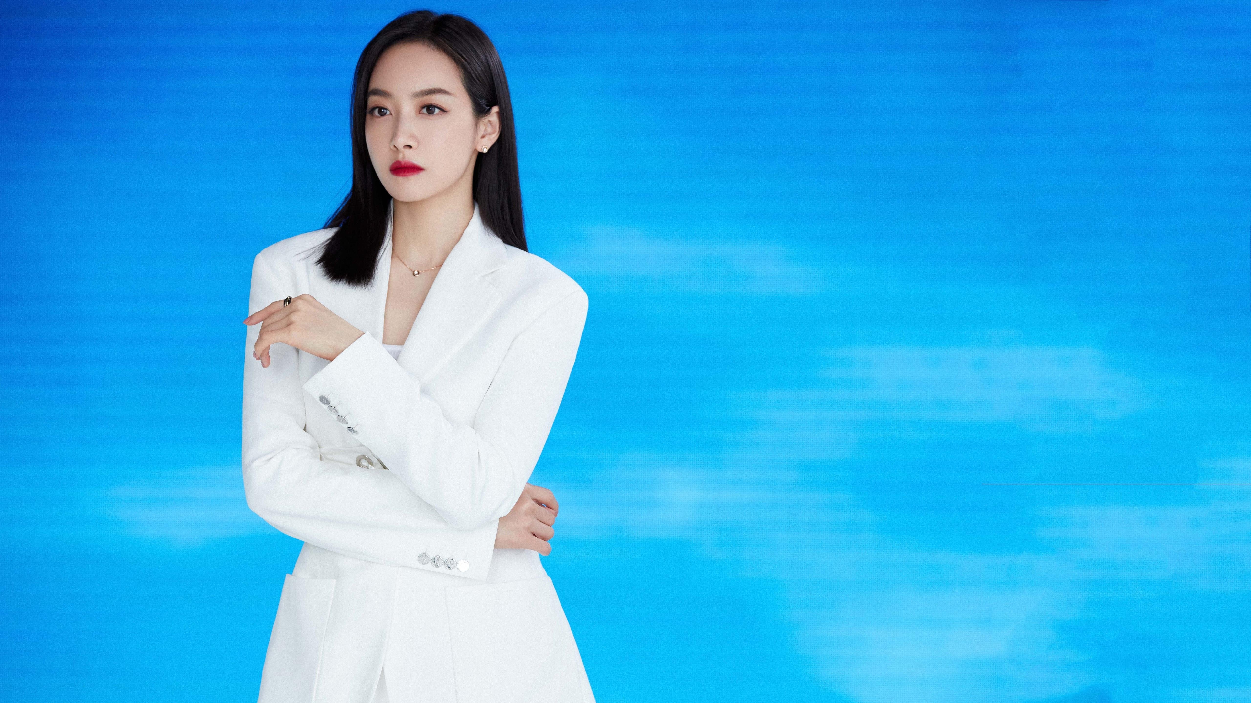 跨界巨星定乾坤，字母哥率尼克斯绝境逆袭湖人