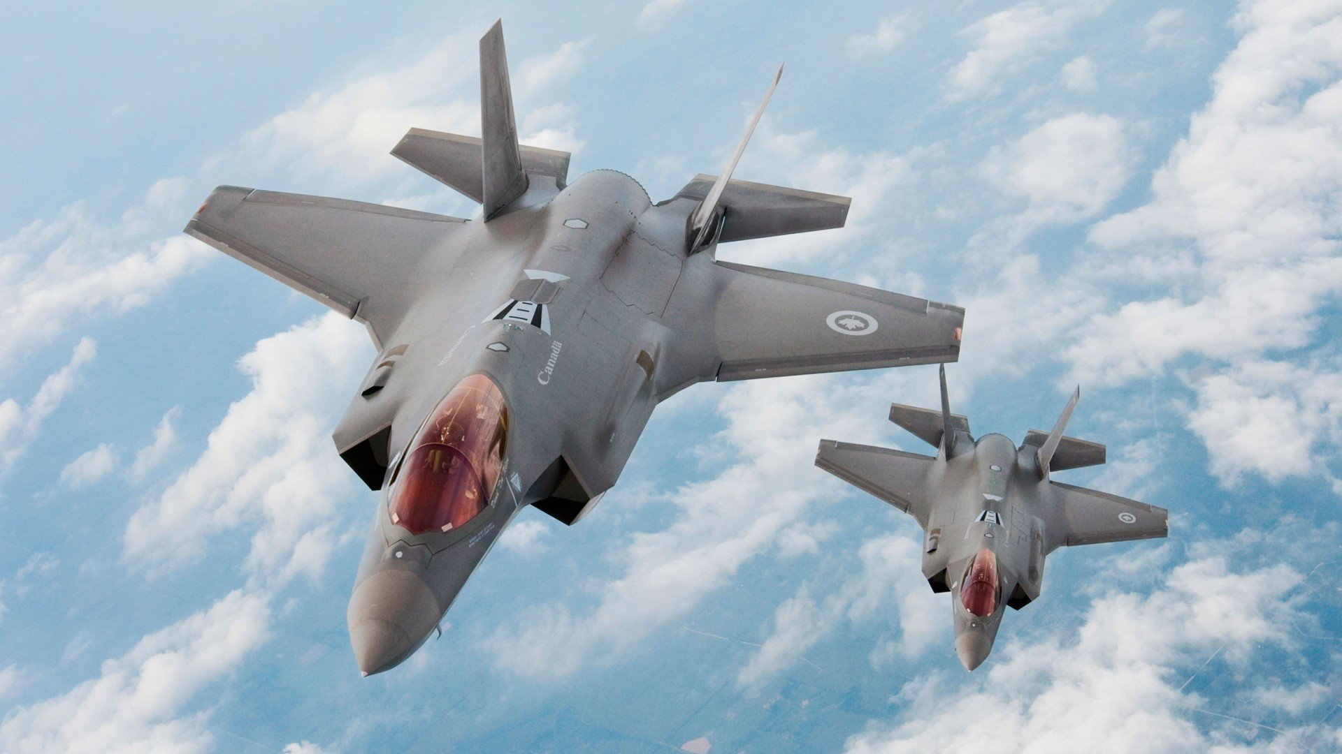 开云体育入口-赛道轰鸣与球场呐喊，2024年中国体育的唯一性双城记