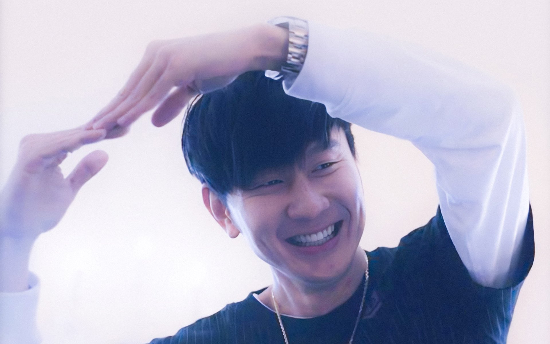 慈善赛现惊天逆转!萨卡租借佛罗伦萨,压哨绝杀几内亚国家队