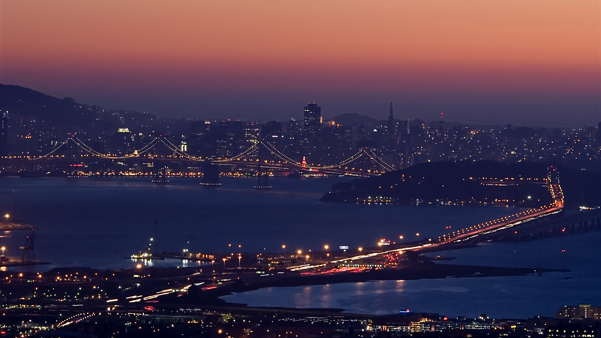 当撒哈拉吹向伊斯坦布尔,一场压哨球如何折射文明的迁徙与交融