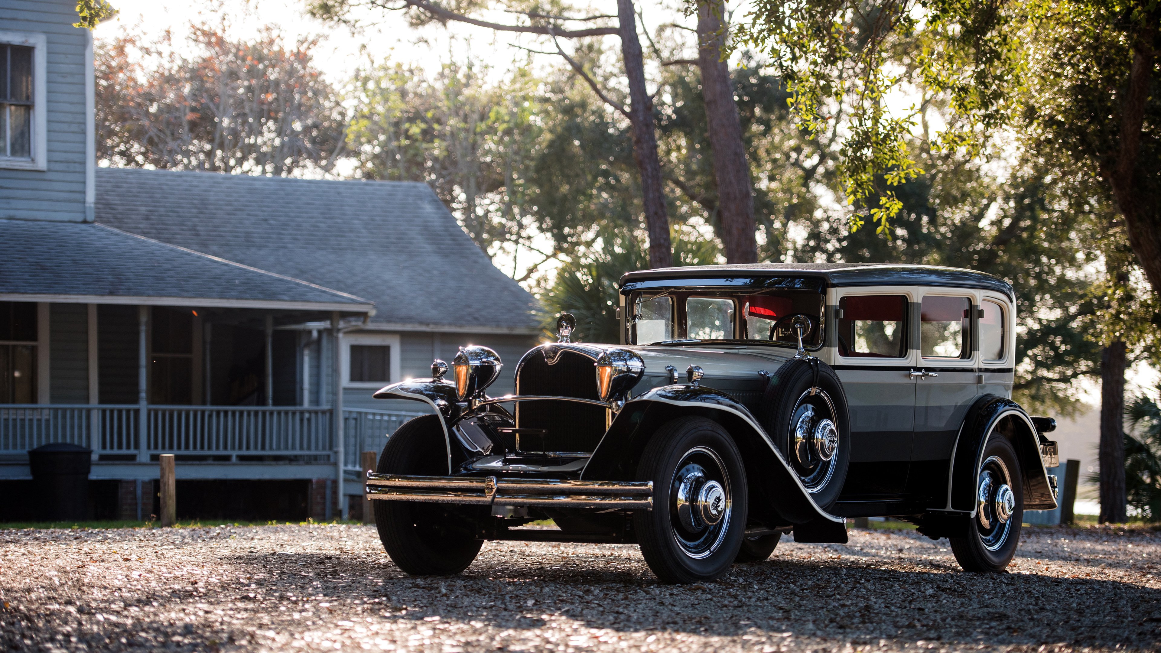 引擎轰鸣与篮球破网，一场跨界的火力压制揭幕战